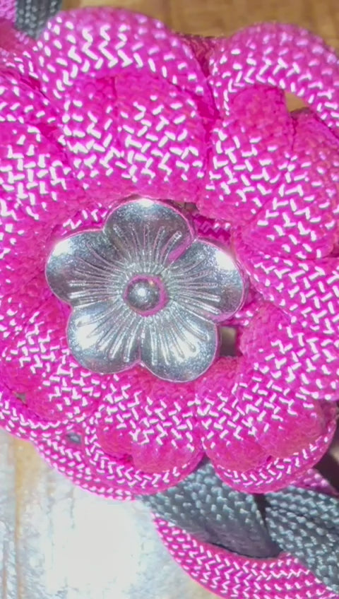 Pink Blossom - handgeknüpfte Leine mit Blüten🌸